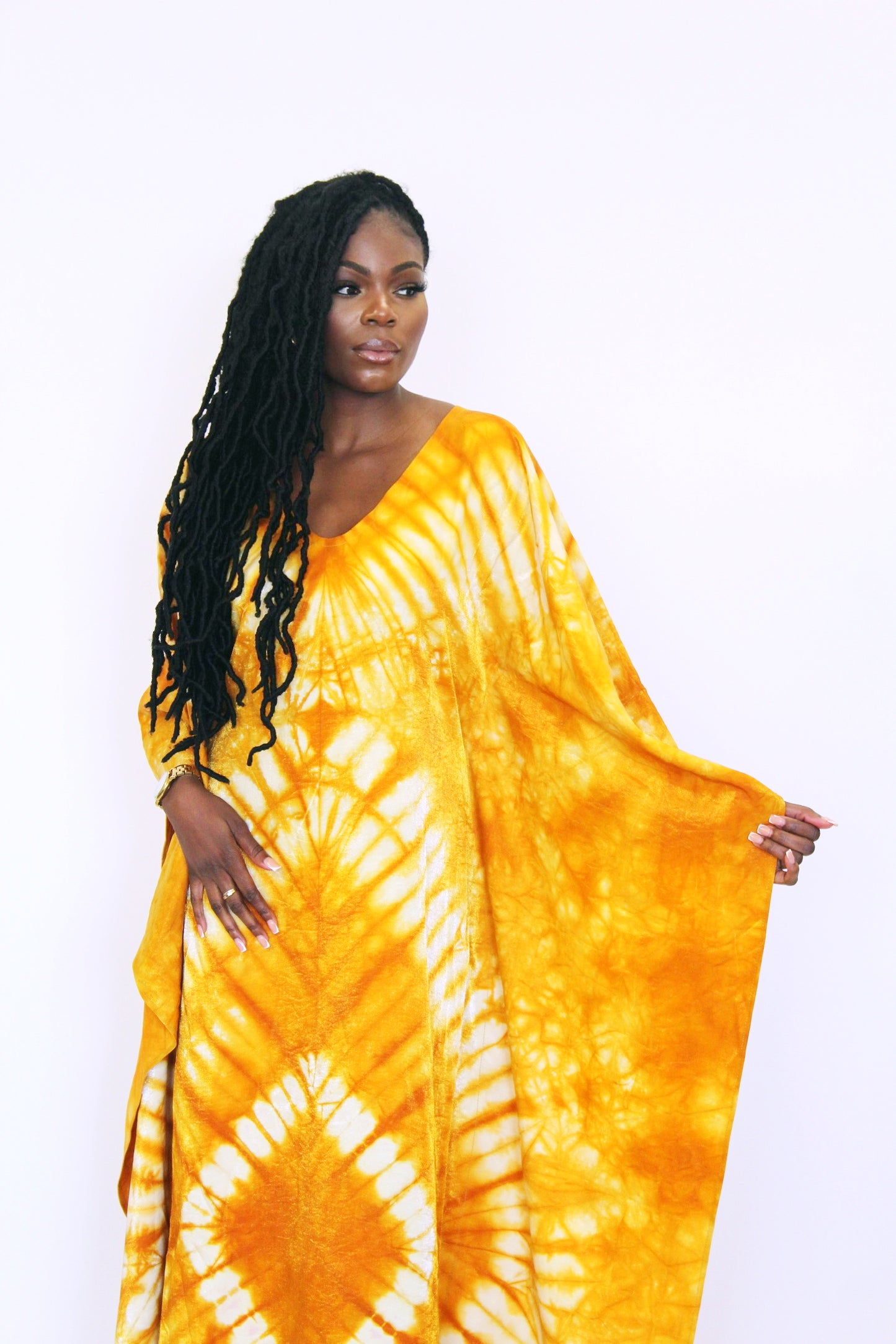 Kalon - Orange V-Neck Kaftan